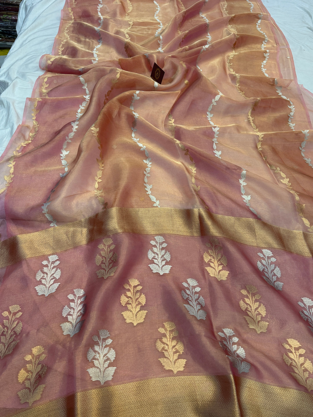Baby Pink Pure Tissue Silk Handloom Banarasi Saree