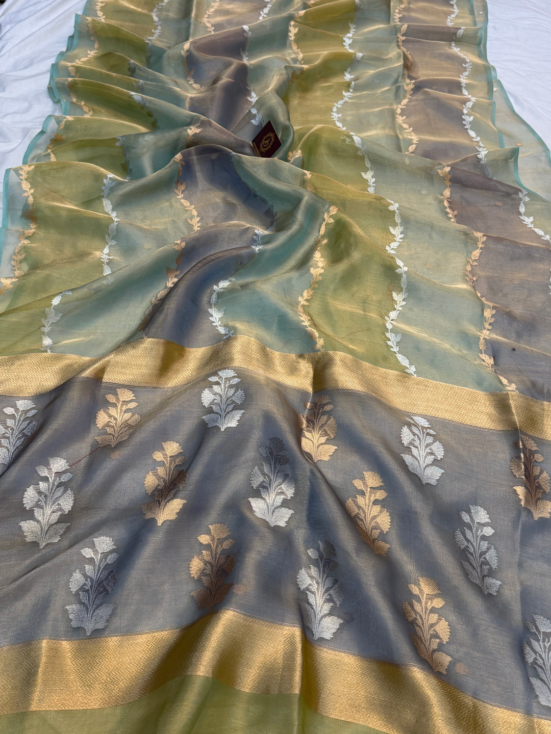 Sea Green Pure Tissue Silk Handloom Banarasi Saree