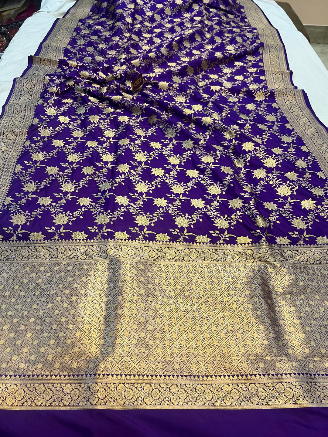 Deep Purple Banarasi Handloom Katan Silk Saree - Aura Benaras