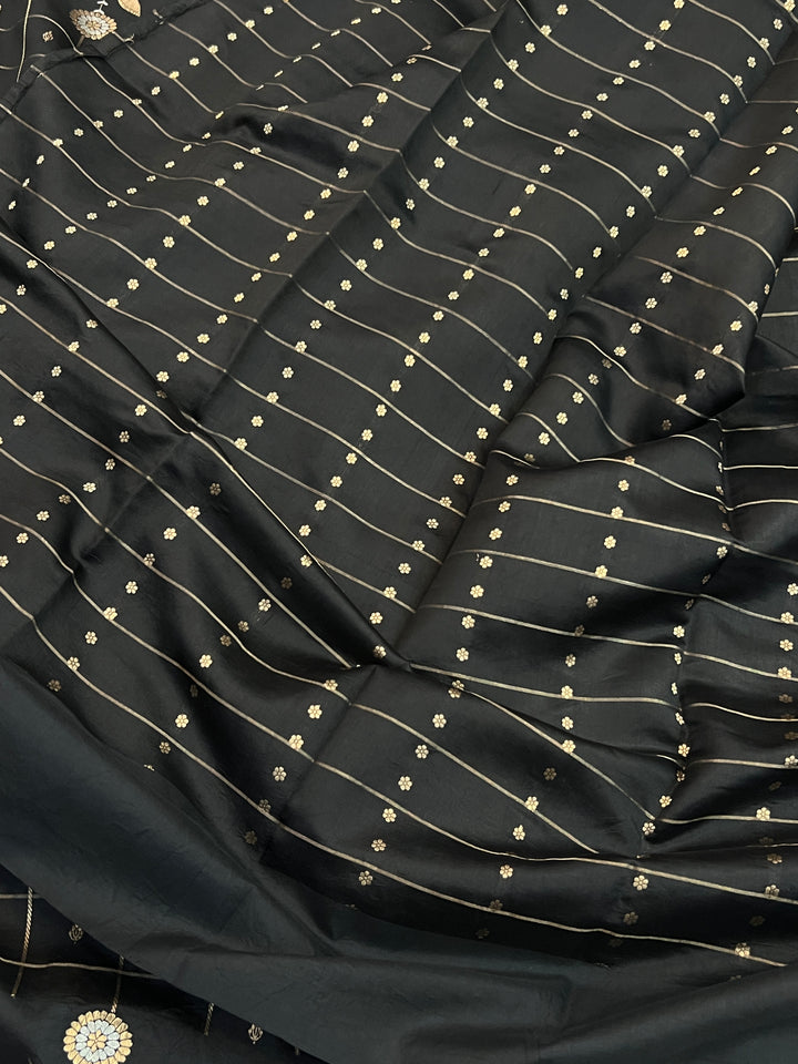 Black Pure Banarasi Handloom Silk Saree