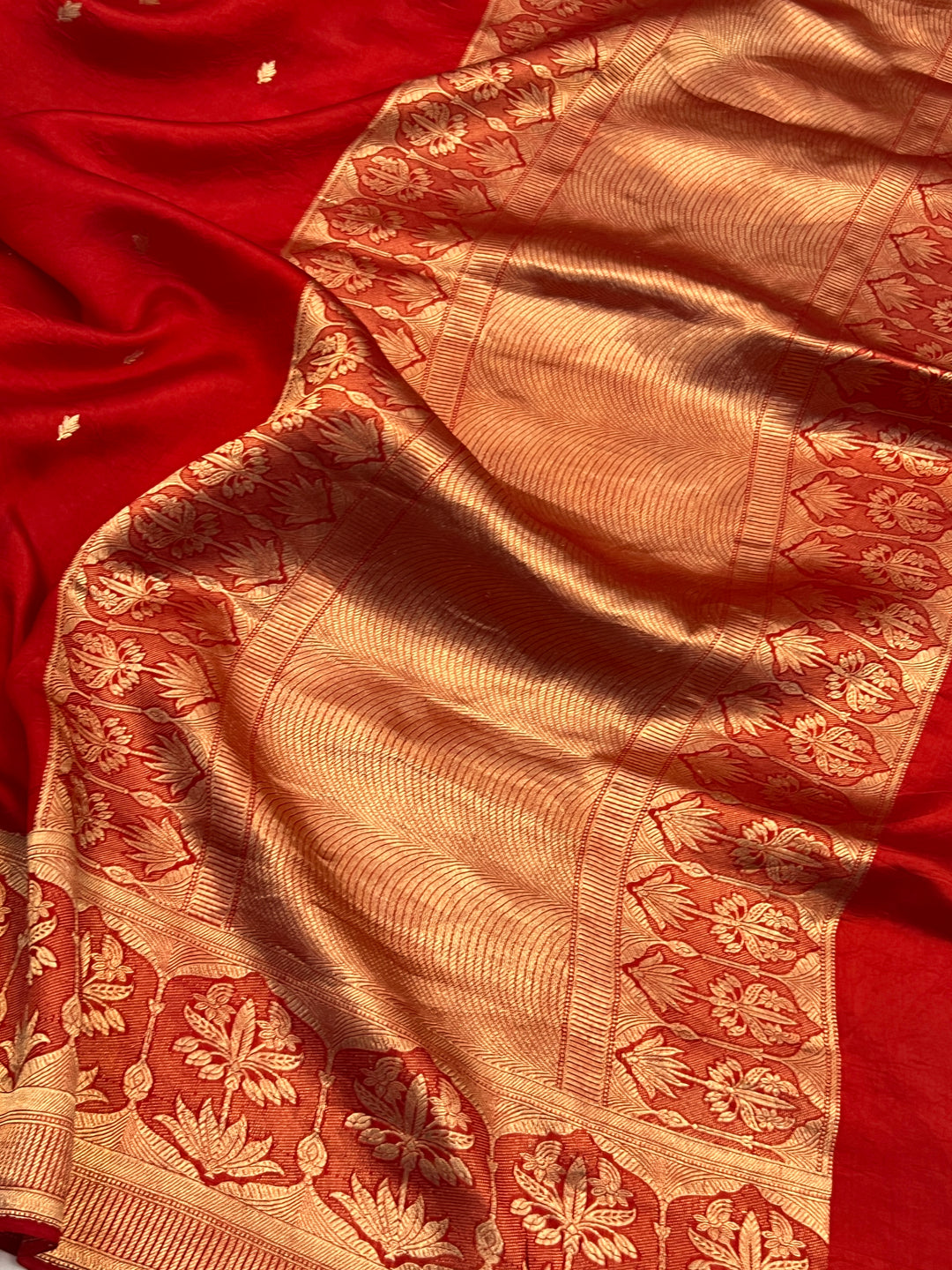 Red Pure Silk Handloom Banarasi Saree