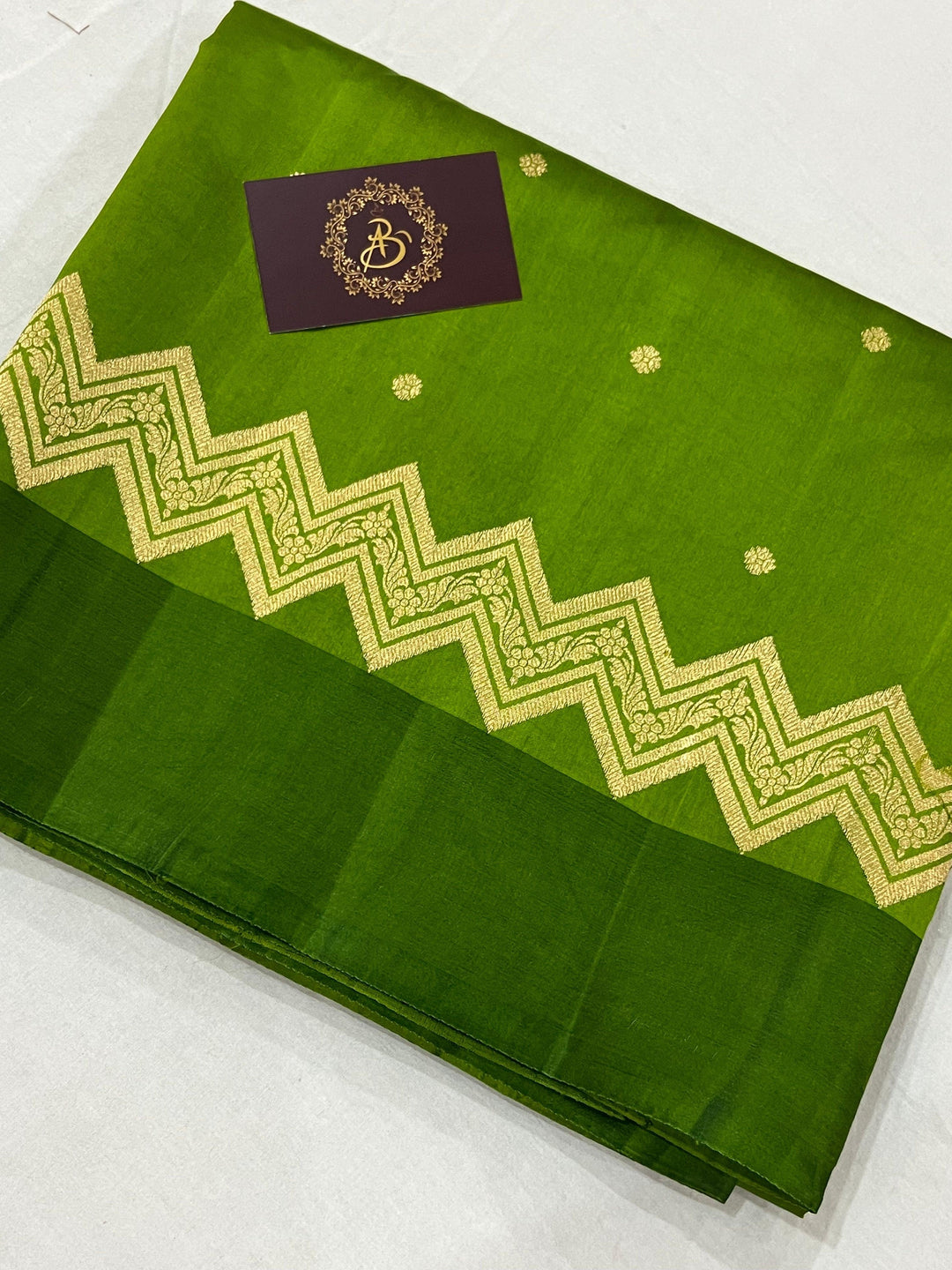 Green Pure Banarasi Handloom Silk Saree - Aura Benaras