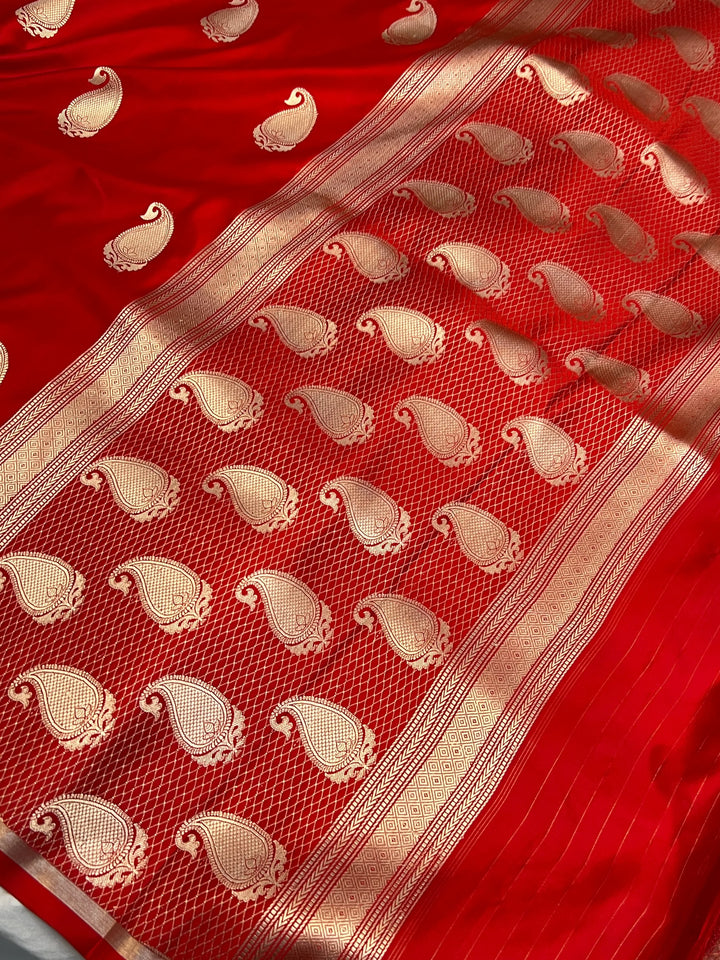 Red Pure Banarasi Handloom Mashru Silk Saree