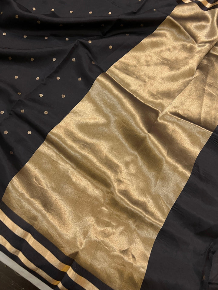 Black Pure Banarasi Handloom Silk Saree - Aura Benaras