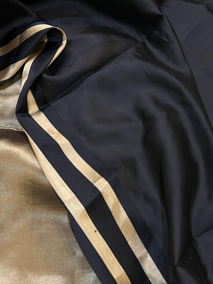 Black Pure Banarasi Handloom Silk Saree - Aura Benaras