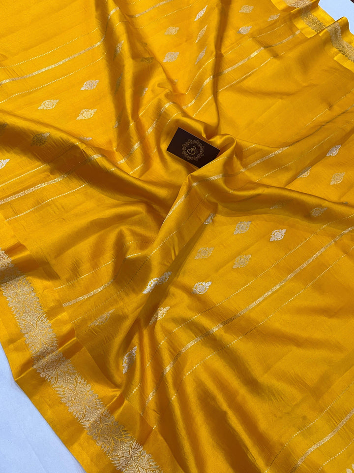 Yellow Pure Banarasi Handloom Silk Saree - Aura Benaras