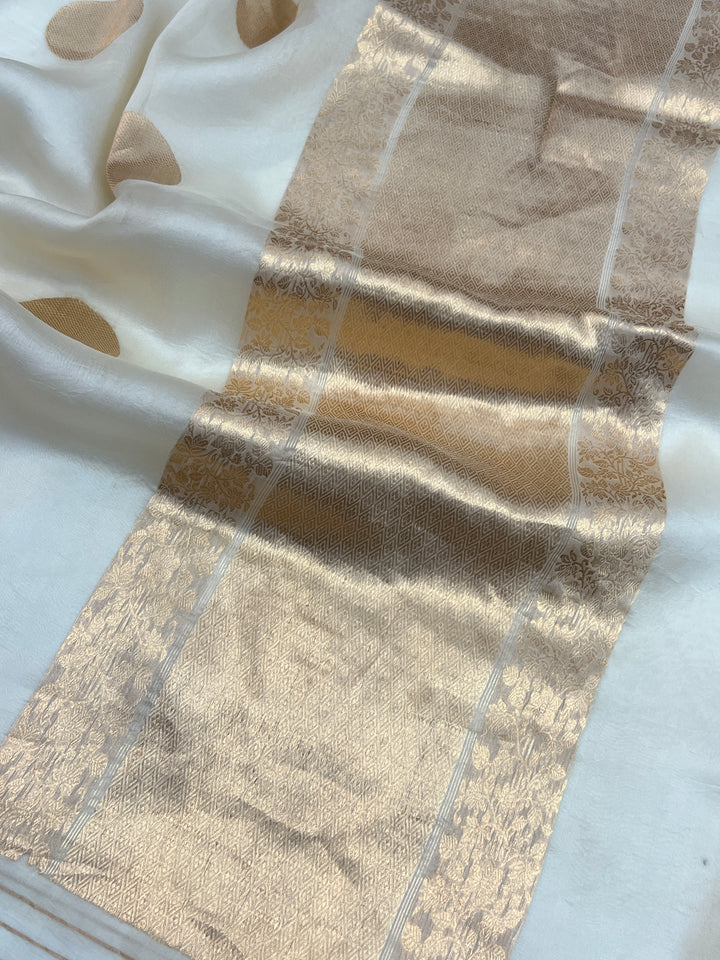 Cream Pure Banarasi Handloom Kora Silk Saree