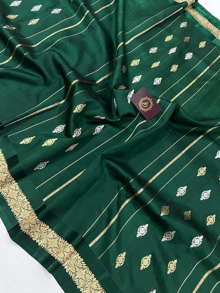Bottle Green Pure Banarasi Handloom Silk Saree - Aura Benaras