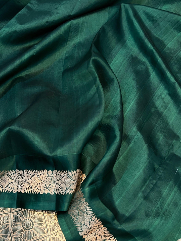 Bottle Green Pure Banarasi Handloom Silk Saree - Aura Benaras