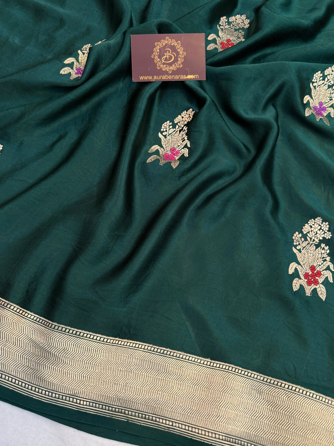 Bottle Green Pure Mashru Silk Handloom Banarasi Saree