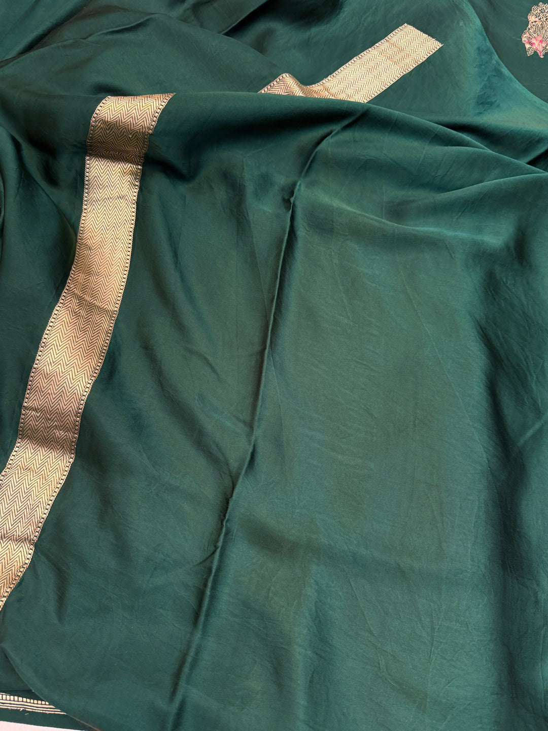 Bottle Green Pure Mashru Silk Handloom Banarasi Saree