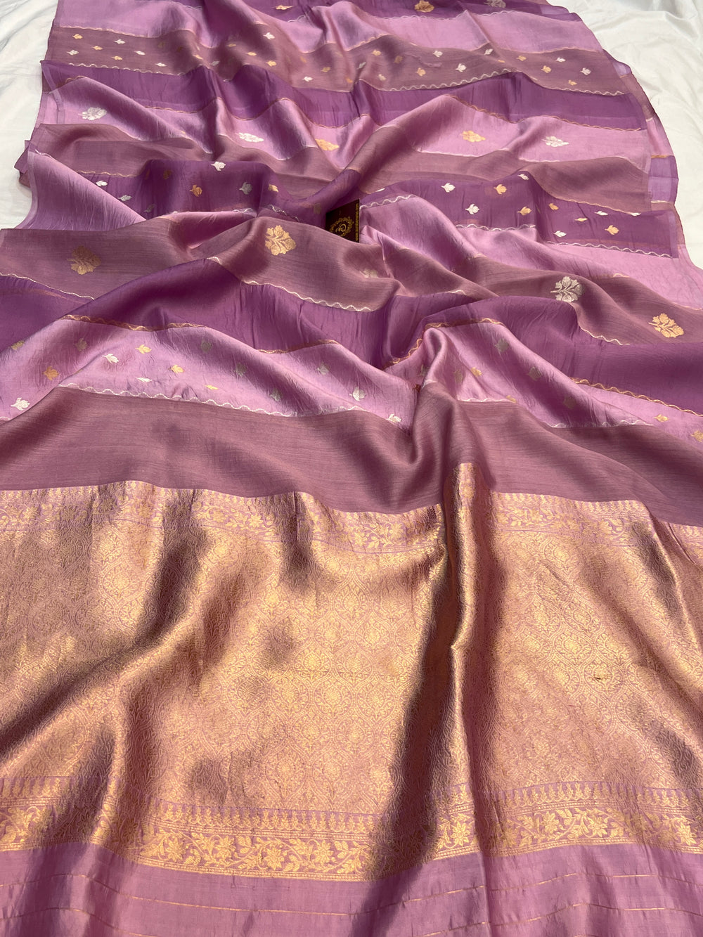 Lavender Pure Silk Handloom Banarasi Saree