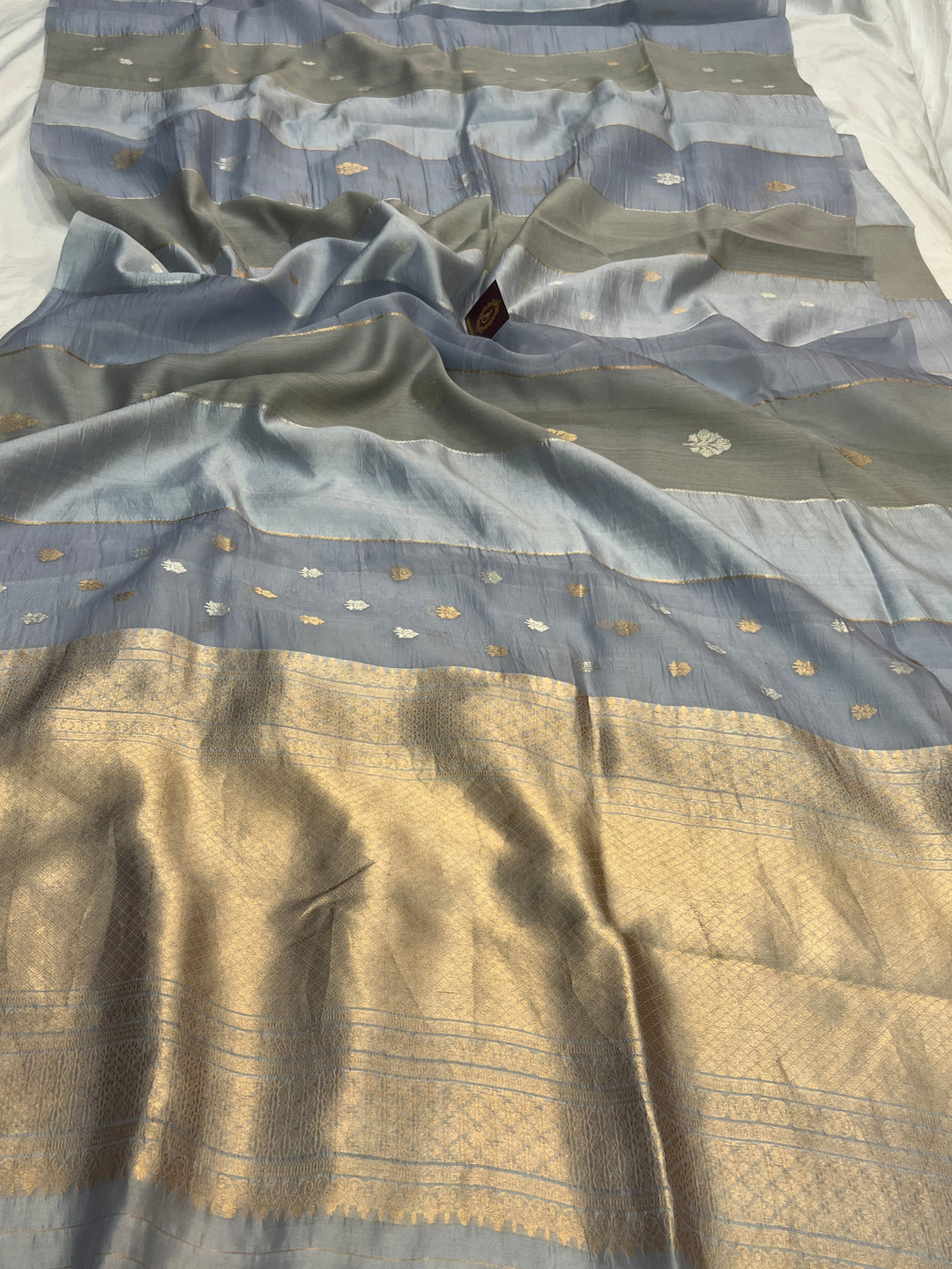 Grey Pure Silk Handloom Banarasi Saree