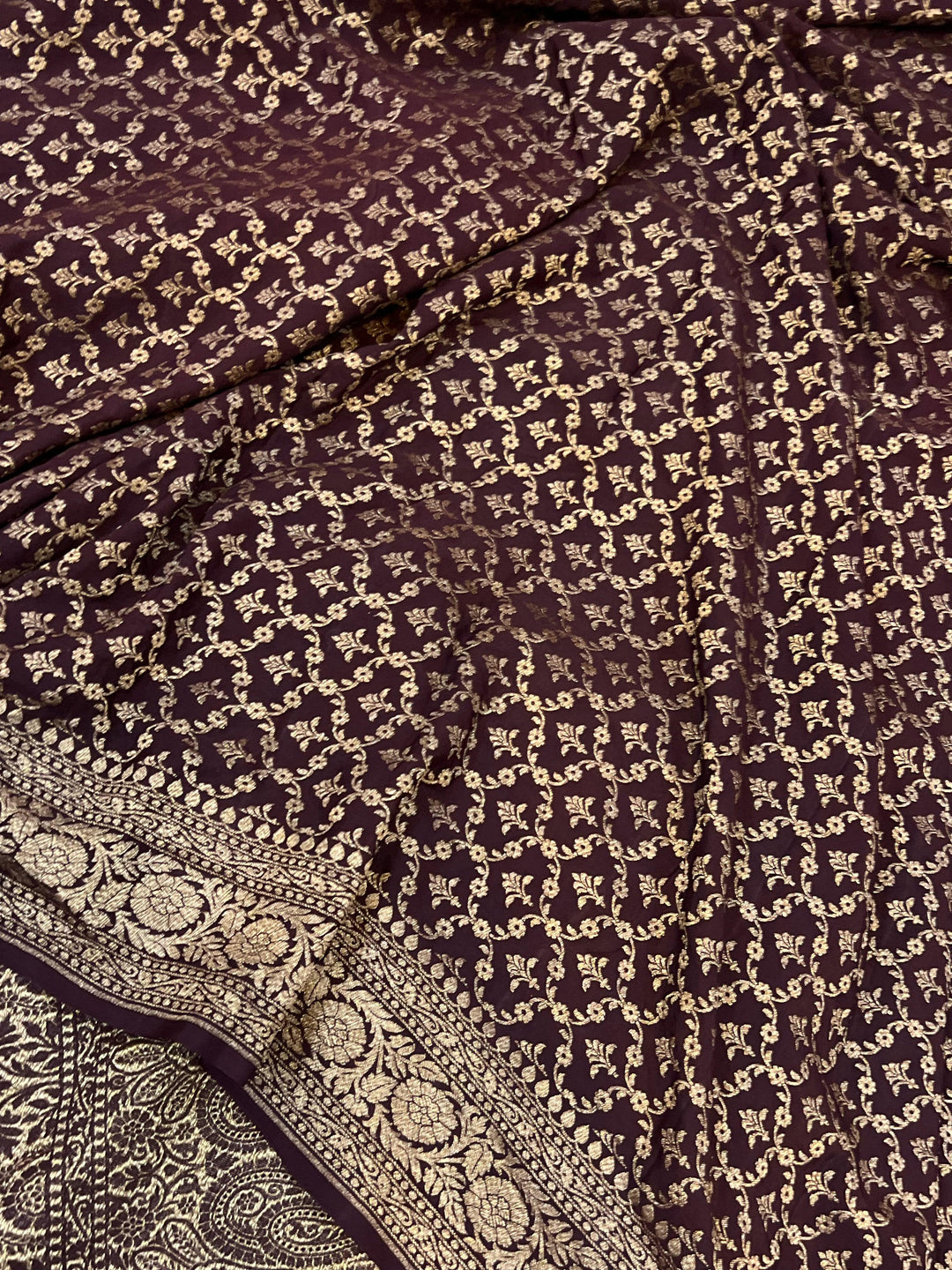 Cream Pure Banarasi Khaddi Crepe Silk Saree - Aura Benaras