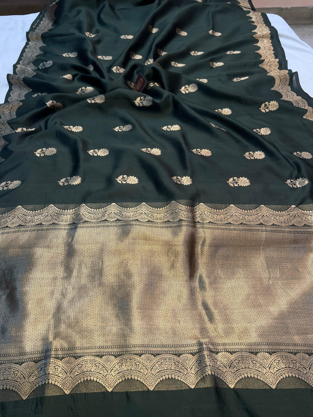 pure silk handloom Banarasi saree with intricate Kadhwa butis