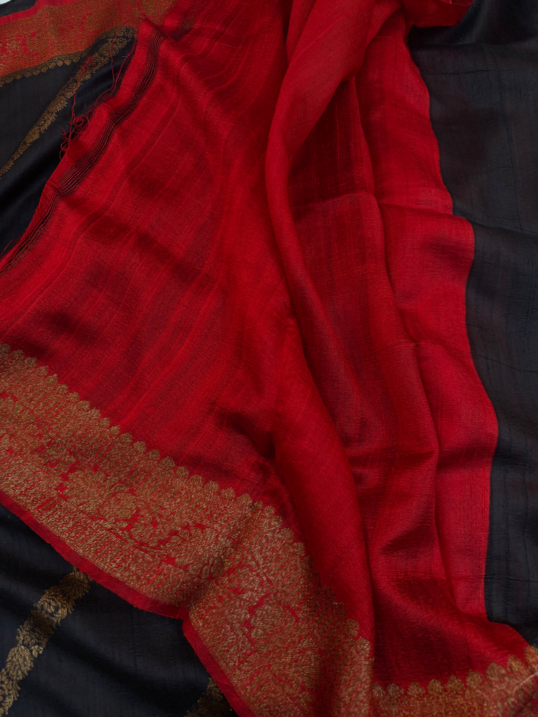 Black Pure Raw Silk Handloom Banarasi Saree