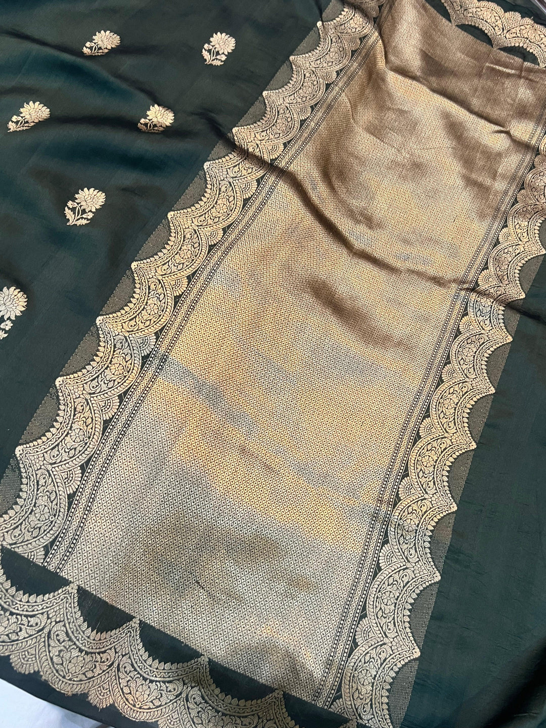 pure silk handloom Banarasi saree with intricate Kadhwa butis
