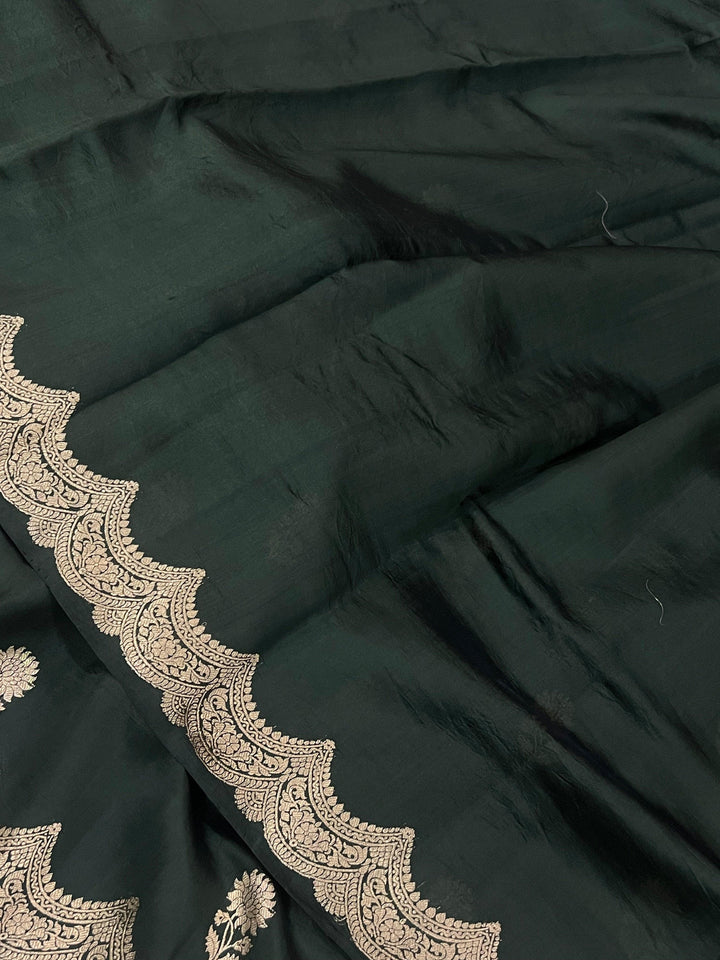 pure silk handloom Banarasi saree with intricate Kadhwa butis