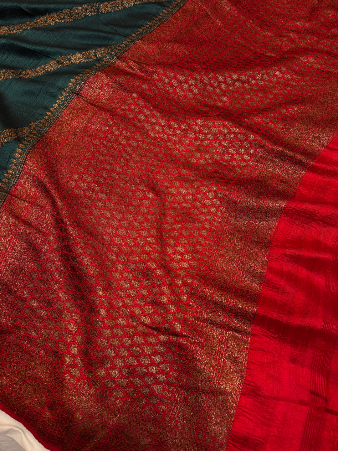 Bottle Green Pure Raw Silk Handloom Banarasi Saree