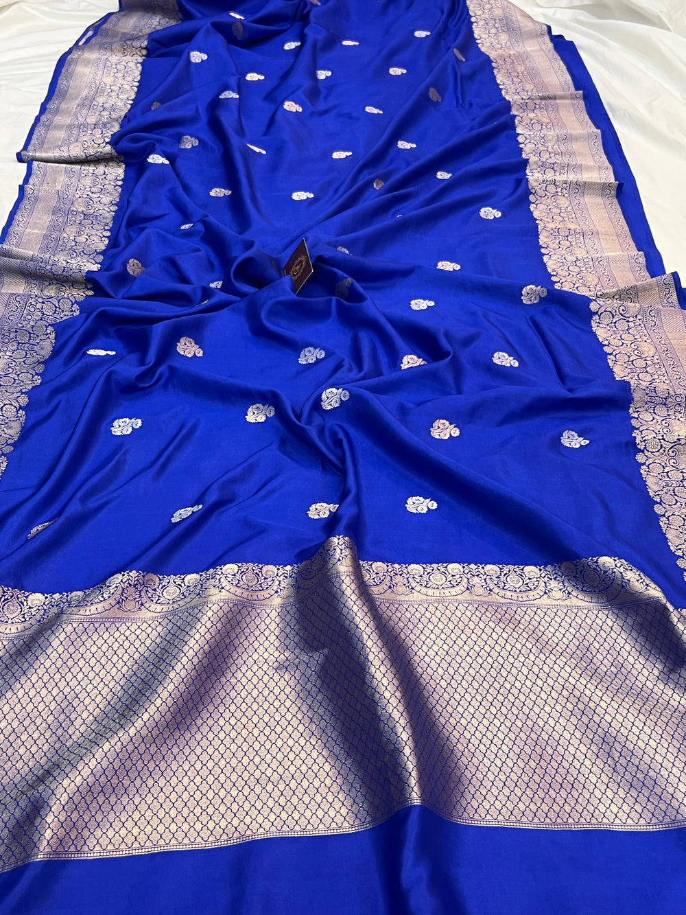 Royal Blue Pure Katan Silk Handloom Banarasi Saree