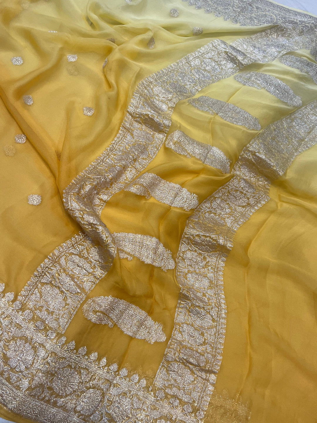 Cream-Yellow Khaddi Chiffon Banarasi Handloom Saree - Aura Benaras
