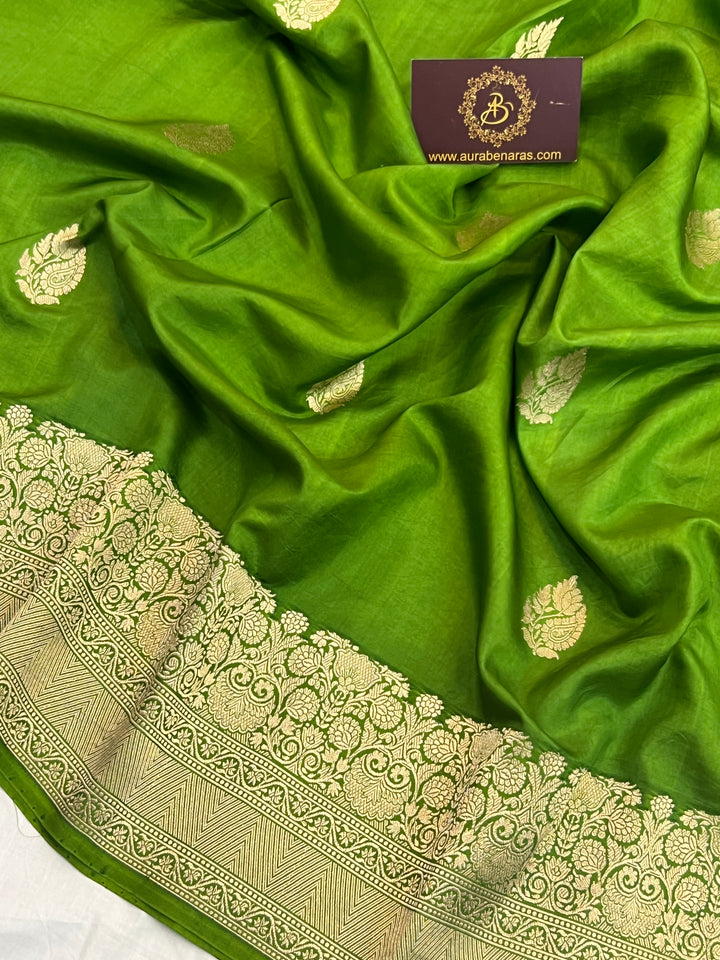 Mehendi Green Pure Katan Silk Handloom Banarasi Saree