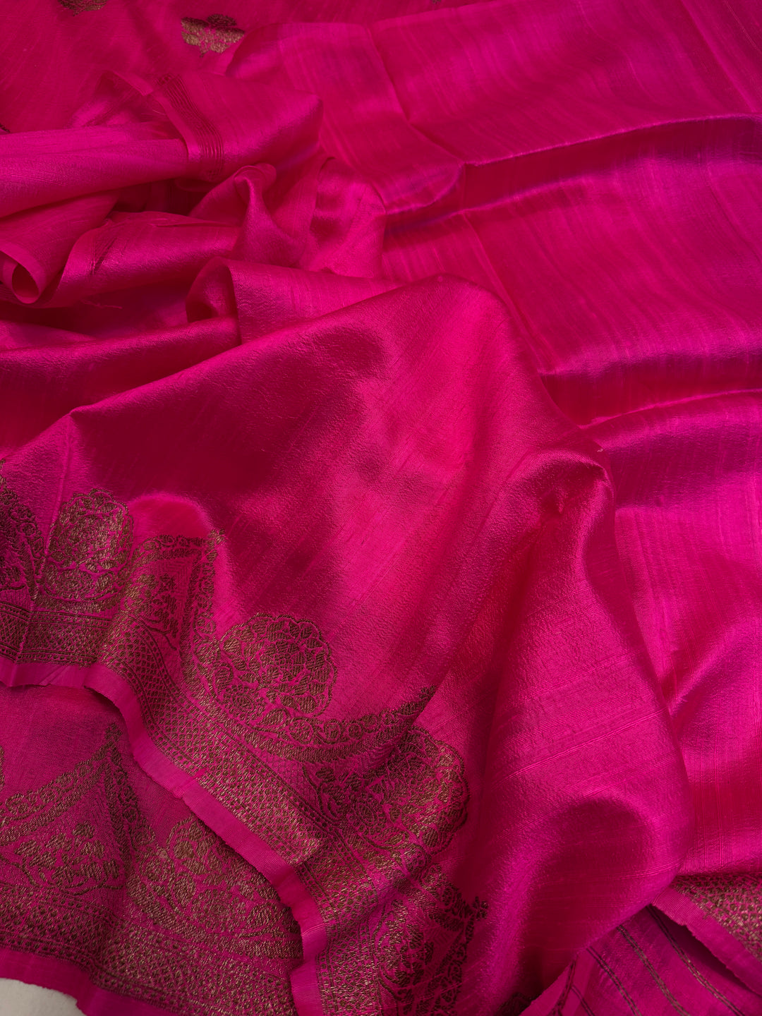 Rani Pink Pure Raw Silk Handloom Banarasi Saree