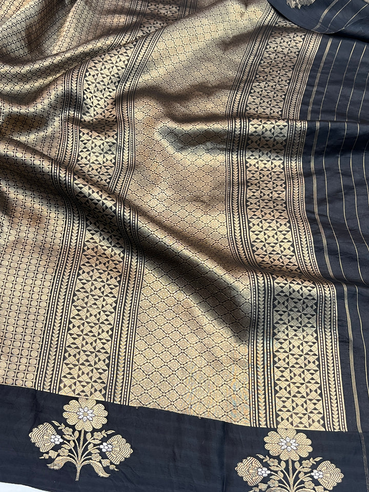Black Pure Banarasi Handloom Silk Saree