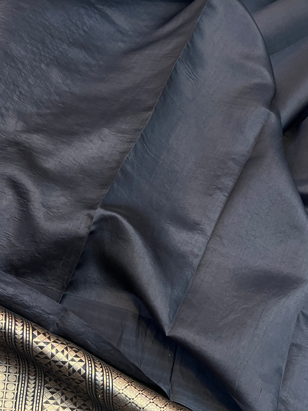 Black Pure Banarasi Handloom Silk Saree