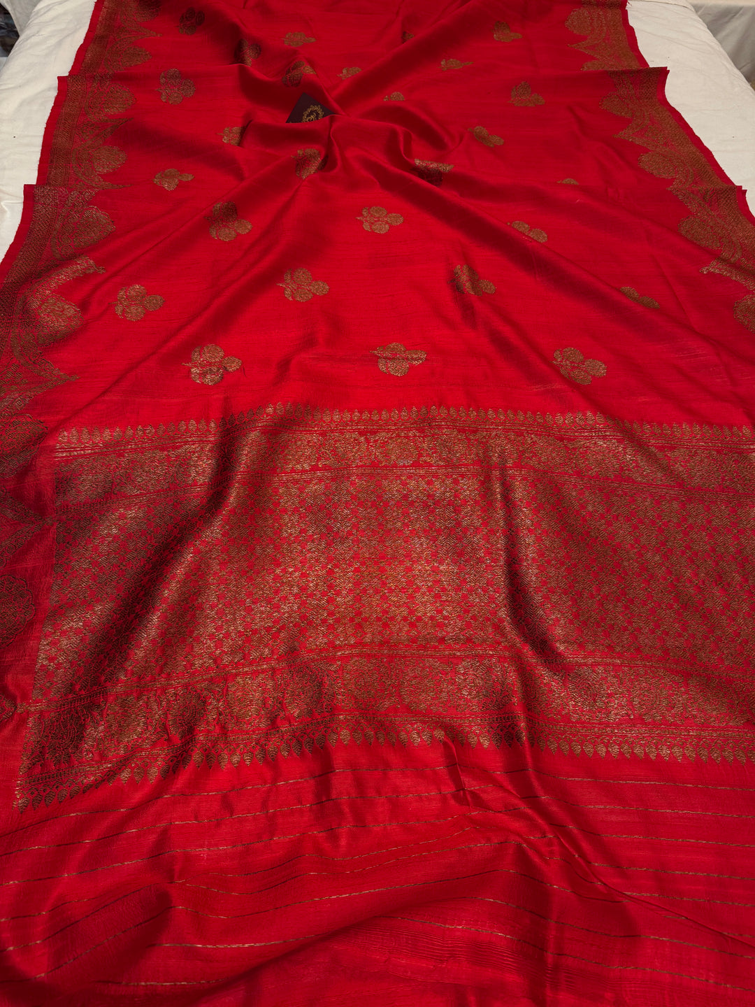 Red Pure Raw Silk Handloom Banarasi Saree