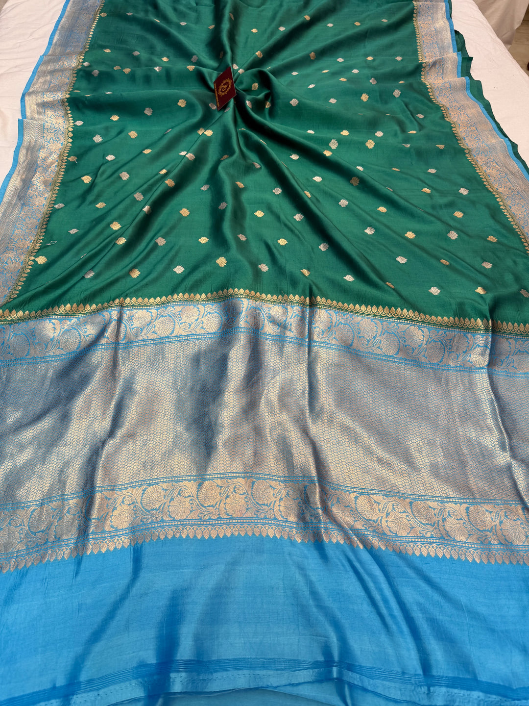 Bottle Green Pure Silk Handloom Banarasi Saree