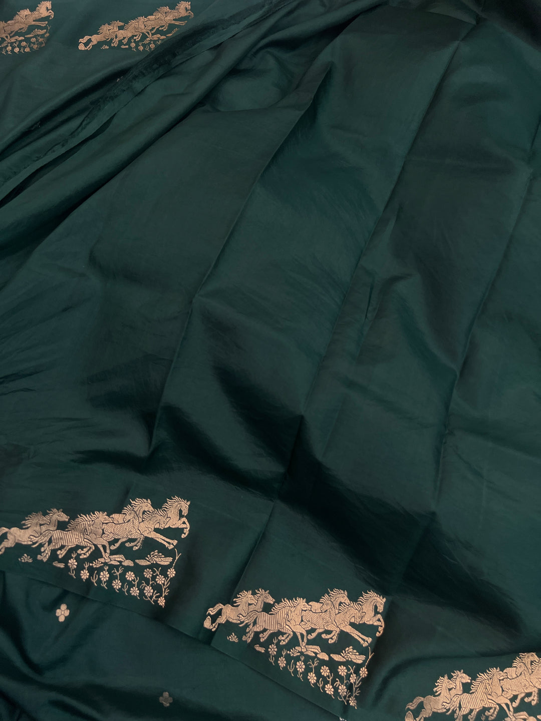 Bottle Green Pure Katan Silk Handloom Banarasi Saree