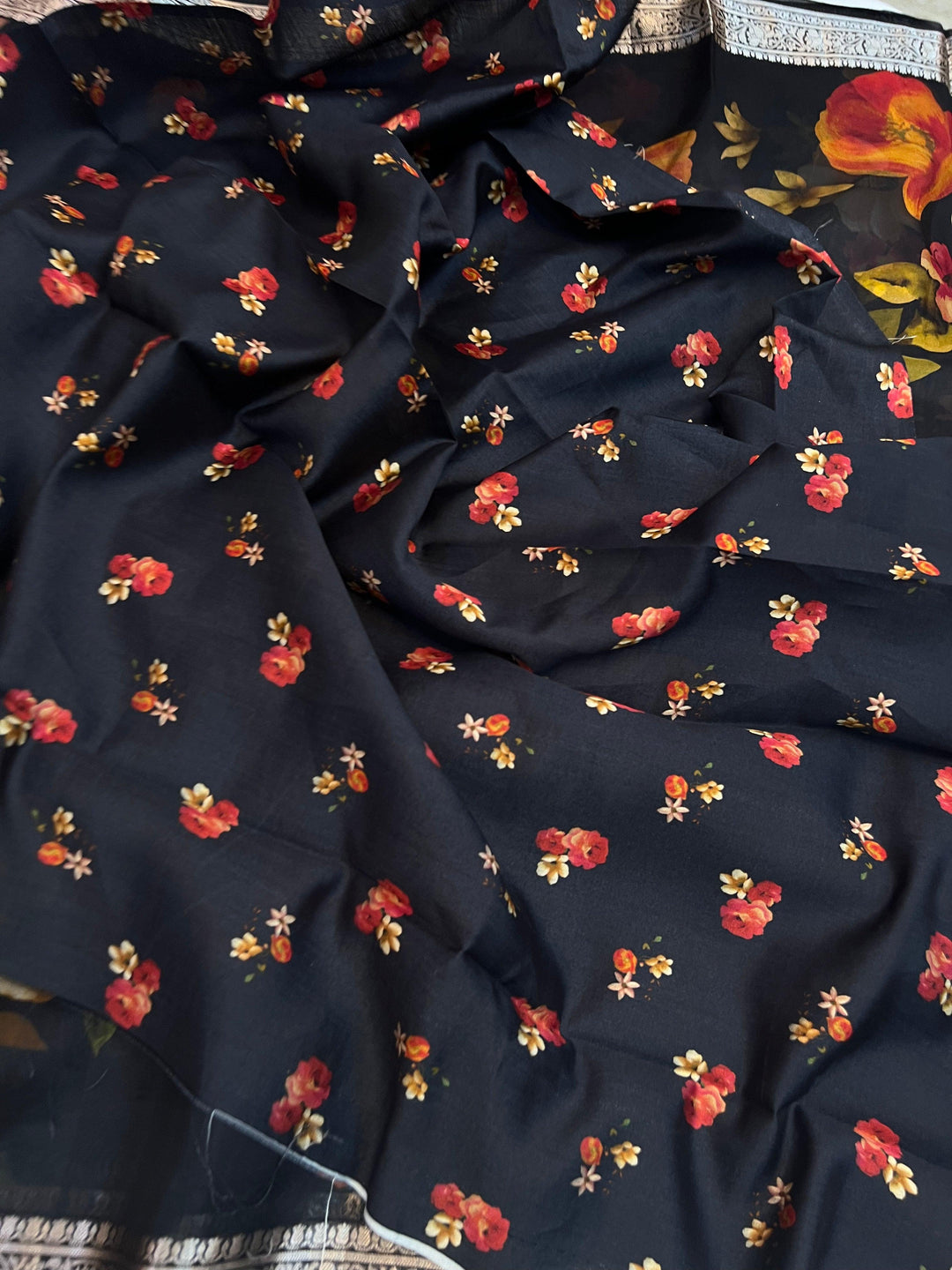 Matching Chiniya silk blouse piece with pure Banarasi handloom Kora silk saree