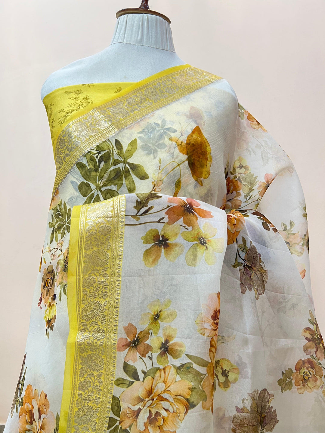 White Pure Kora Silk Handloom Banarasi Saree with Digital print