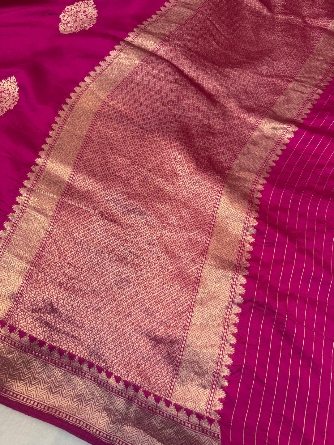 Rani Pink Pure Banarasi Handloom Silk Saree