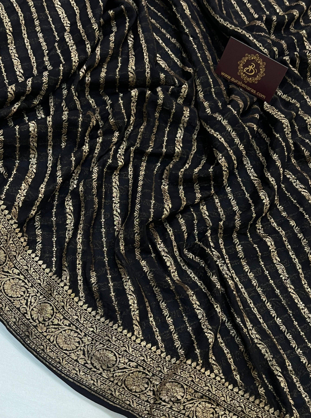 Black Banarasi Handloom Pure Georgette Silk Saree - Aura Benaras