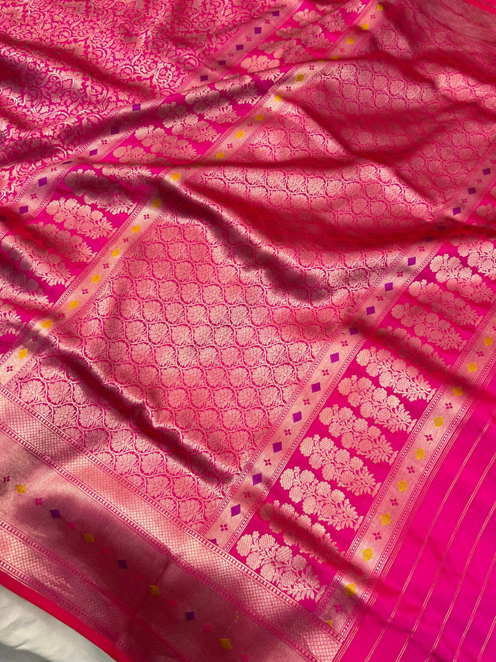 Rich pallu of pure Katan silk handloom Banarasi saree highlighting the golden zari geometric design
