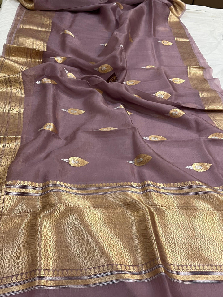 Dusky Lavender Pure Banarasi Handloom Kora Silk Saree - Aura Benaras