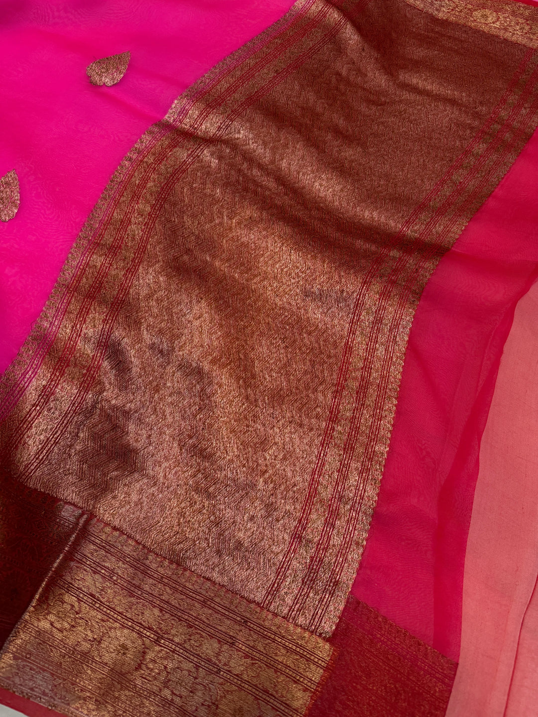 Rani Pink Pure Kora Silk Handloom Banarasi Saree