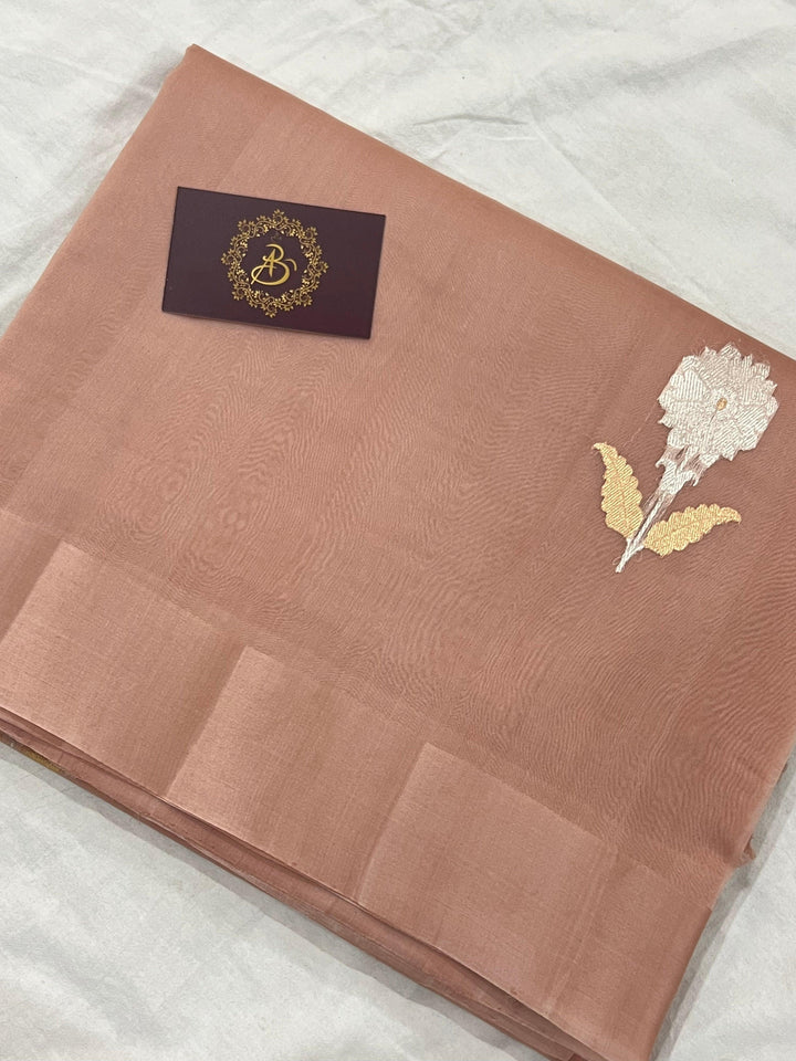 Dusky Peach Banarasi Handloom Kora Silk Saree - Aura Benaras