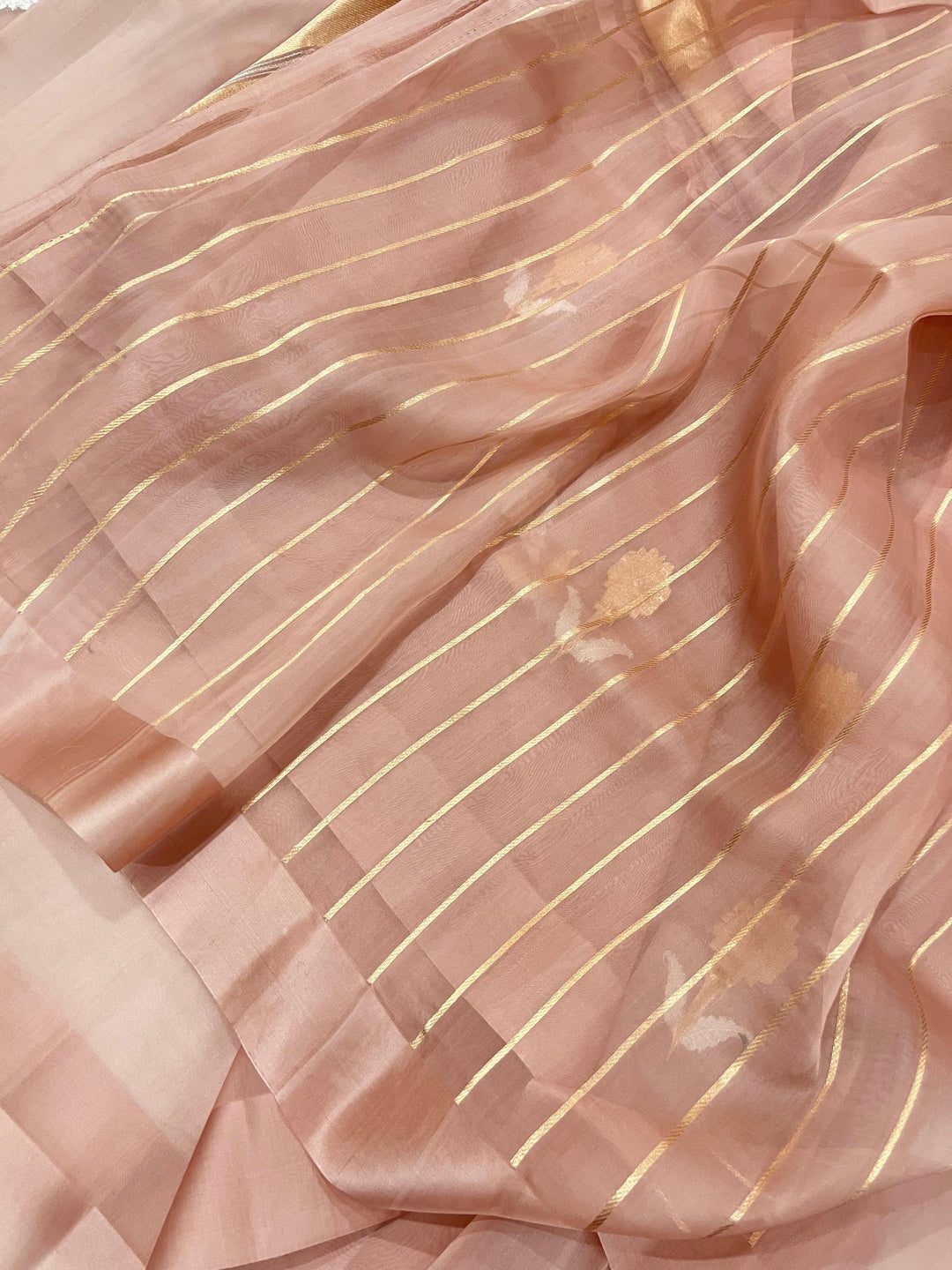 Dusky Peach Banarasi Handloom Kora Silk Saree - Aura Benaras