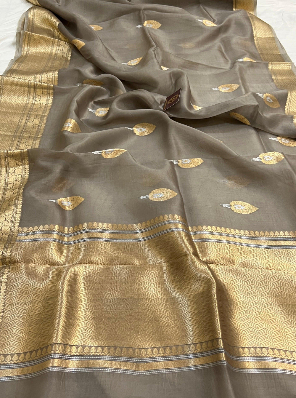 Grey Pure Banarasi Handloom Kora Silk Saree - Aura Benaras