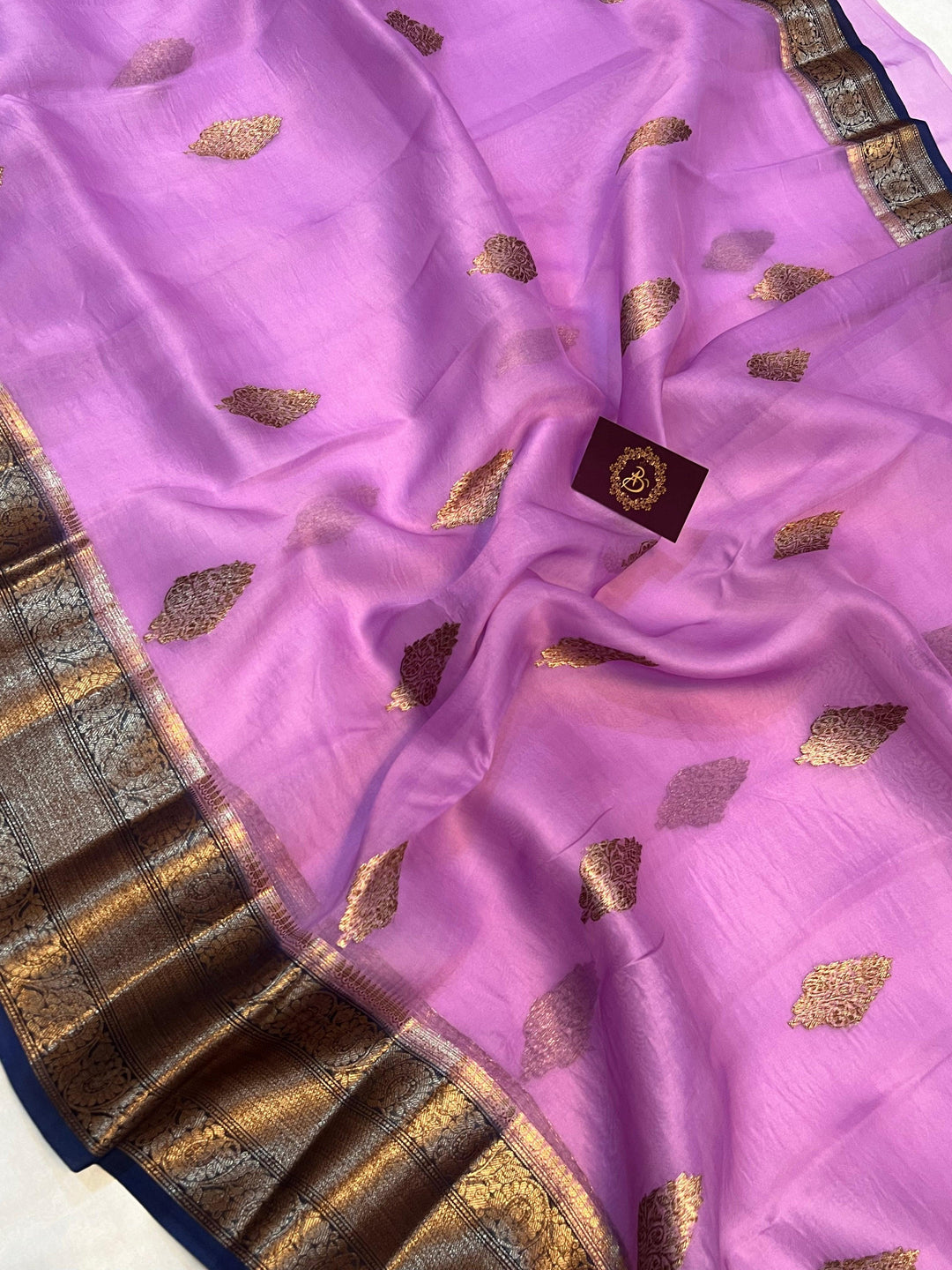 Lavender Banarasi Handloom Kora Silk Saree - Aura Benaras