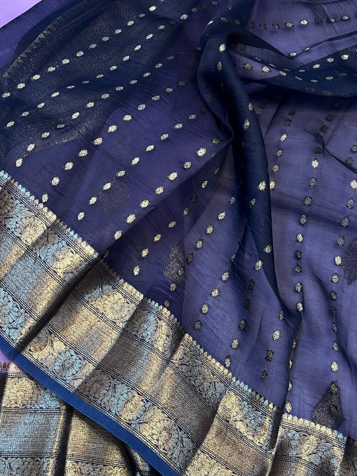 Lavender Banarasi Handloom Kora Silk Saree - Aura Benaras