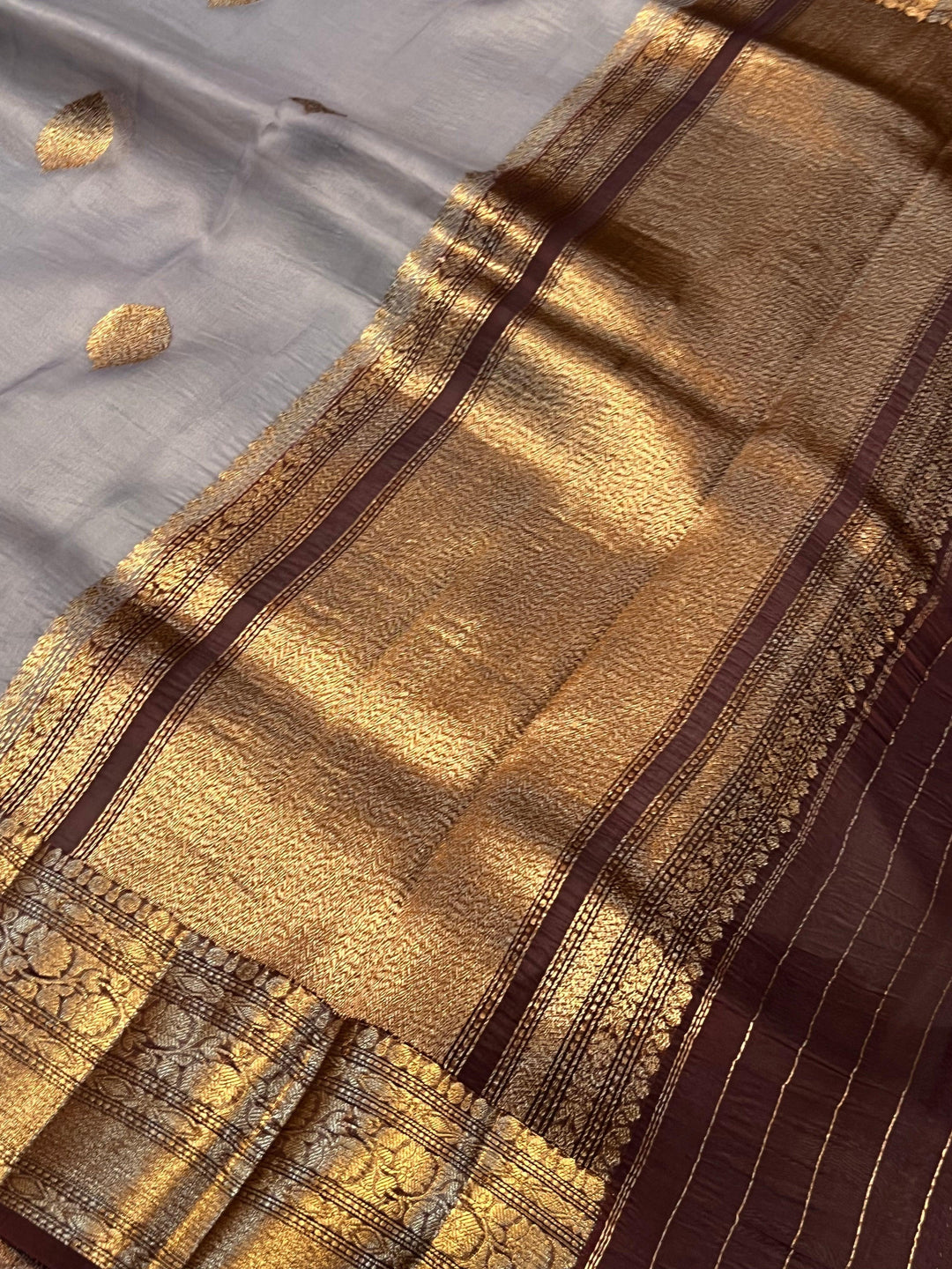 Grey Banarasi Handloom Kora Silk Saree - Aura Benaras