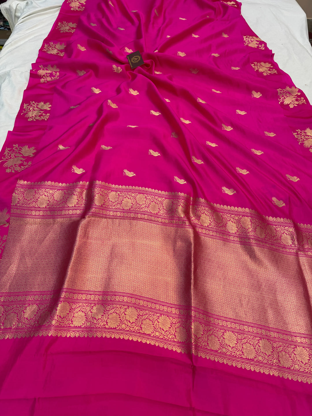 Rani Pink Pure Silk Handloom Banarasi Saree