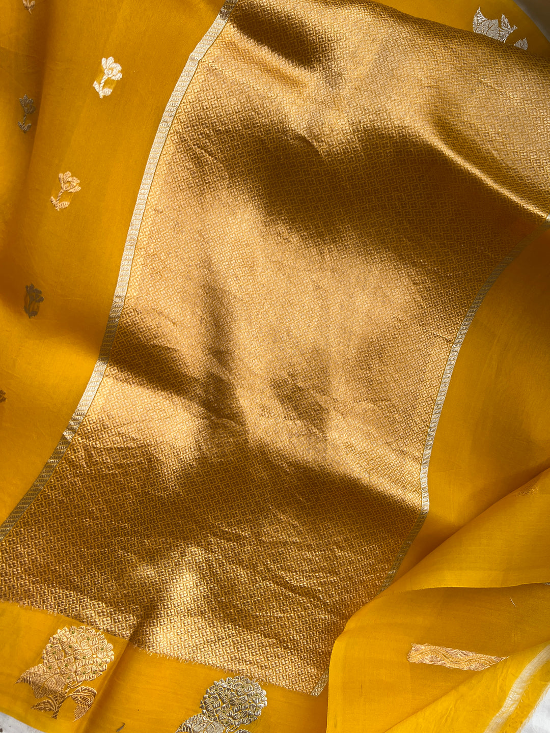 Yellow Pure Kora Silk Handloom Banarasi Saree