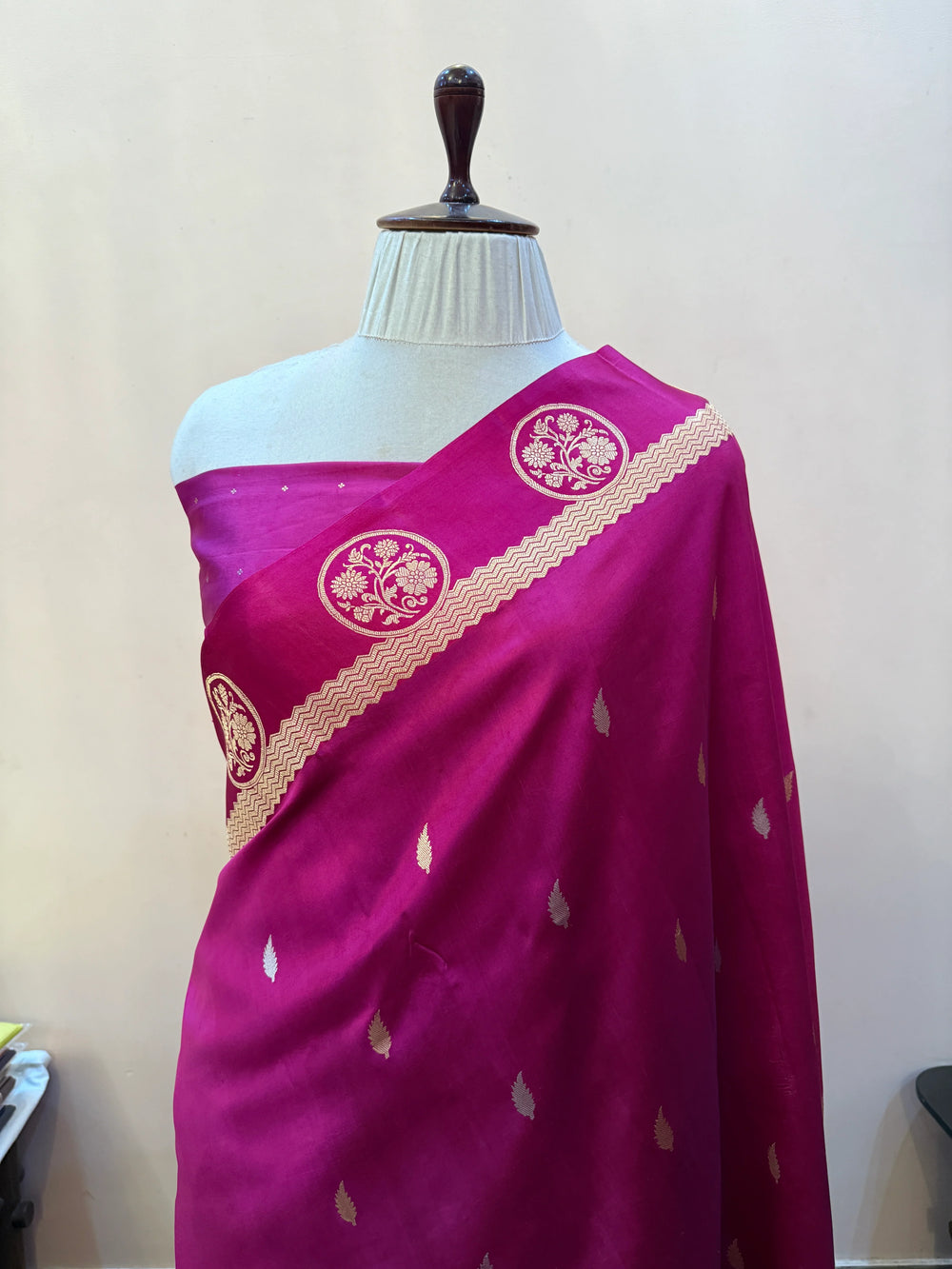 Rani Pink Pure Silk Handloom Banarasi Saree