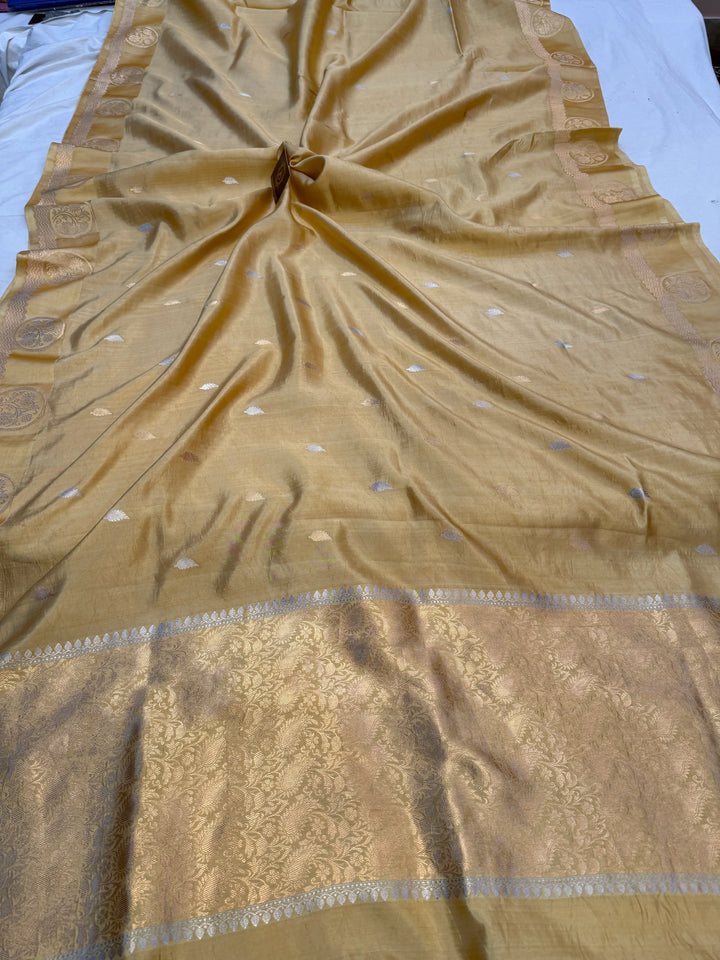 Golden Pure Silk Handloom Banarasi Saree