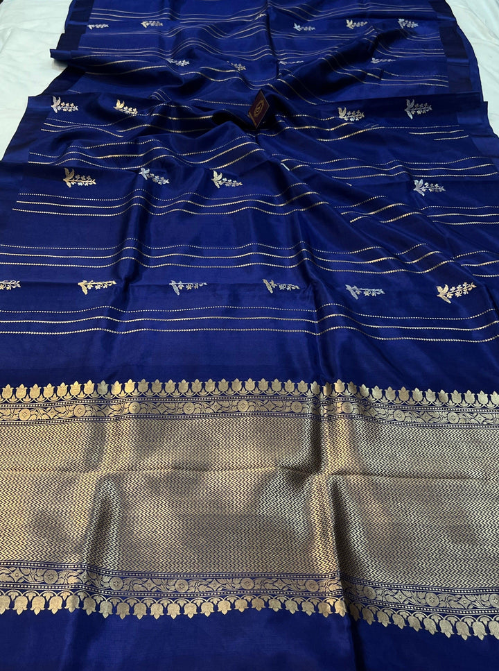 Navy Blue Pure Banarasi Handloom Silk Saree - Aura Benaras